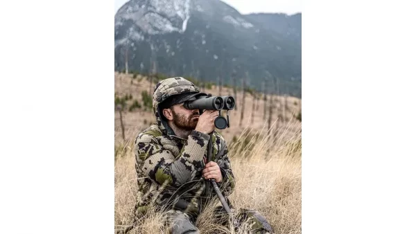 vtx_rzb-1050_web-resize-1500x-q90 Binocular RAZOR UHD