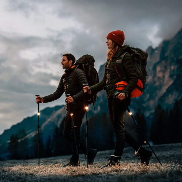 Bastones de senderismo extensibles con luz integrada Beamwalk T3 Trekking Olife