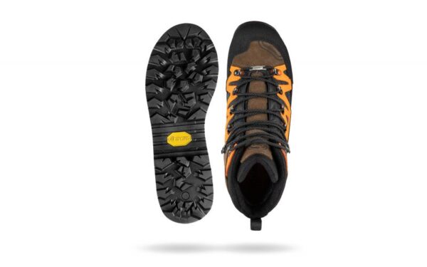 1232_800x500 Bota CRISPI ASCENT RUBBER GTX