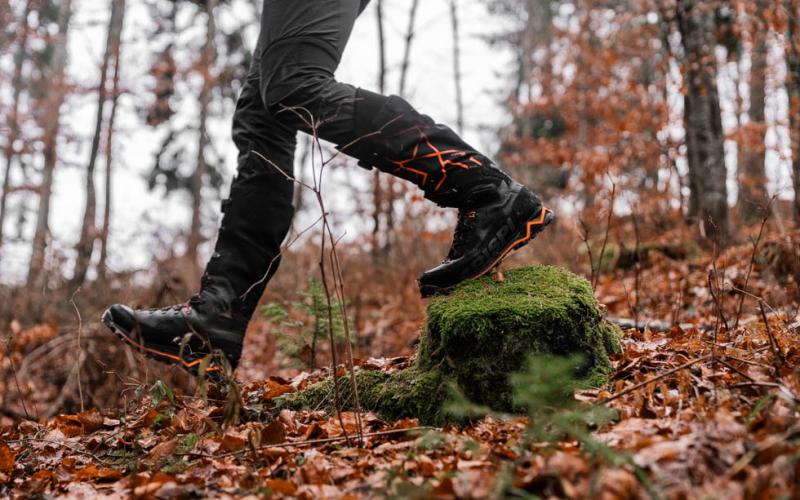 1953_800x500 Bota CRISPI FUTURA NXT