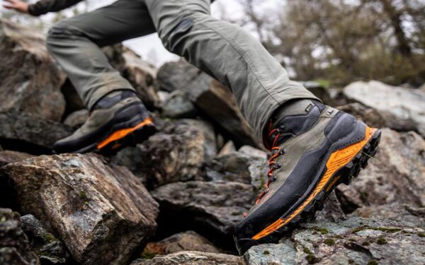 2097_800x500 Bota CRISPI FUTURA PWR