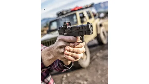 vtx_defender-ccw-red-dot_dfccw-mrd3__2-1500x-q90 HOLOGRAFICO DEFENDER CCW