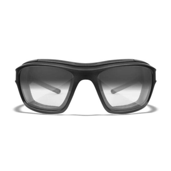 wxccozn05-gafas-de-sol-fotocromaticas-hombre-wiley-xxx-wx-ozone-lente-fotocromatica-gris-montura-negro-mate-2 GAFAS DE TIRO FOTOCROMÁTICAS WILEY X OZONE